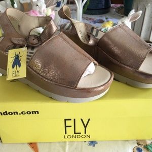 Fly London sandal -New in Box with tags. Cool Luna